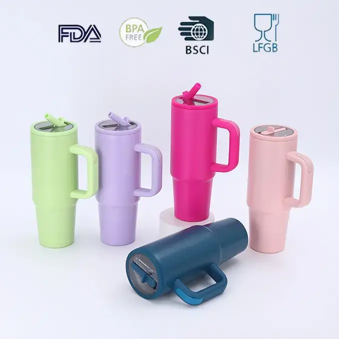 Insulated Tumbler with Straw .JPG